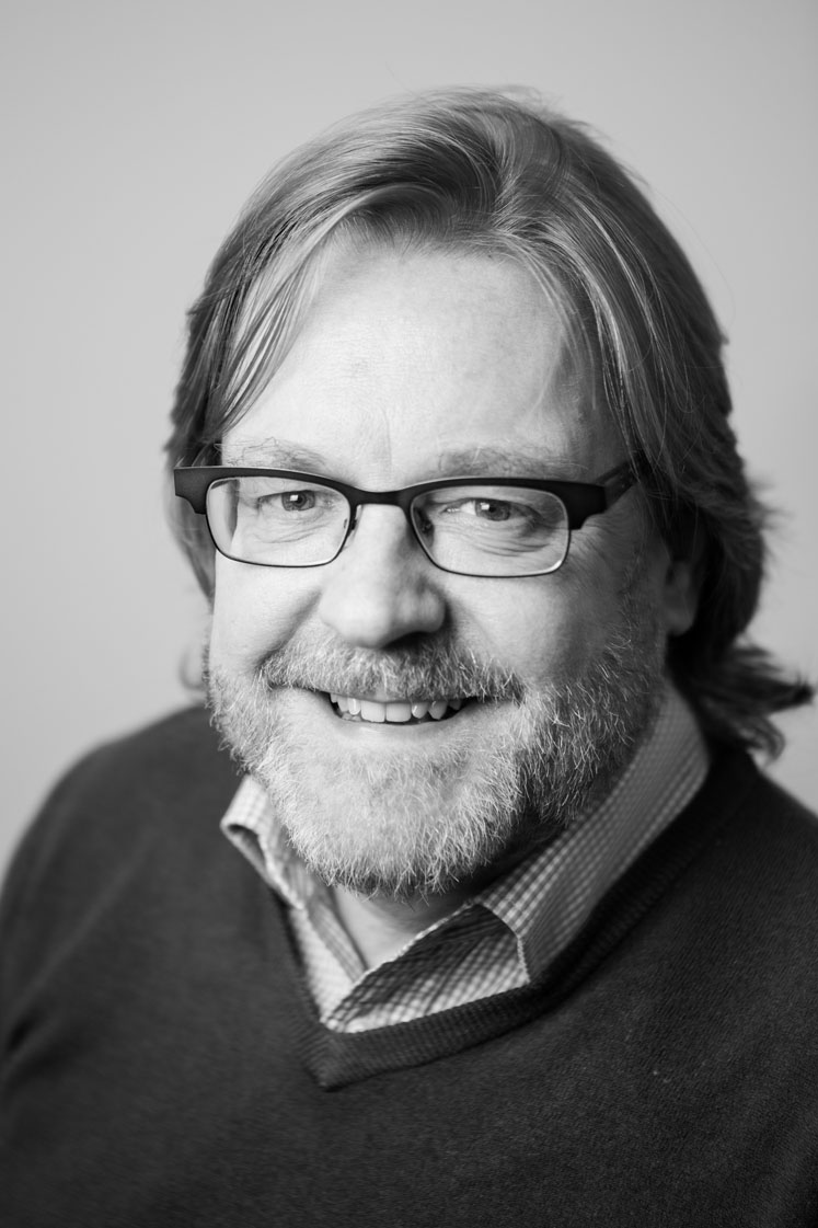 Peter Swanson 