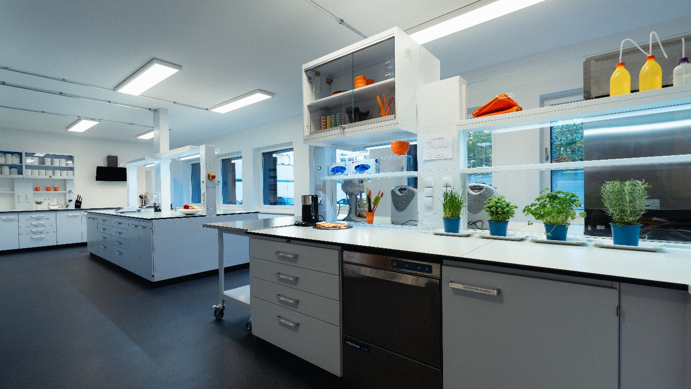 IMCD opens updated Food & Nutrition laboratory in Cologne