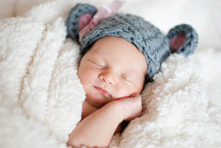 Babies fed with INFAT OPO sleep more at night 