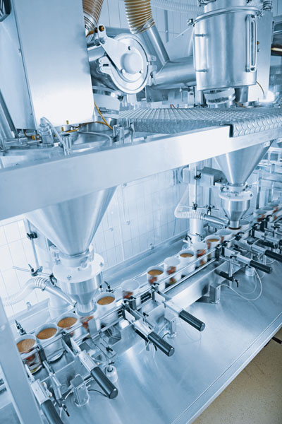 Blending, filling, packaging: an all-round service from a single source
