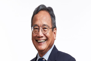 Dr Khalid Abdul Kadir recognised with NutraChampion award