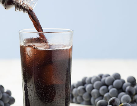 Drinking Concord grape juice may benefit cognitive function and driving performance in busy women managing everyday stress