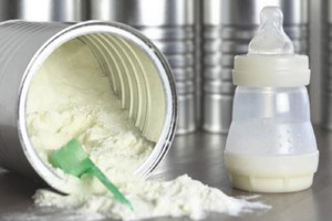 Dry sterilisation technology for infant formula packaging