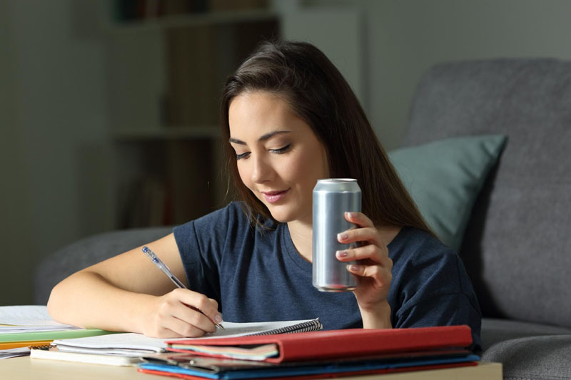 Enhancing energy and attention with a fully water-soluble nootropic