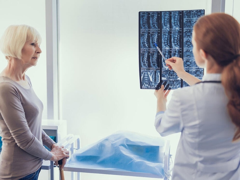 Gadot emphasises mineral quartet for bone health