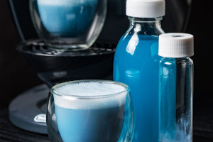 Gavan introduces spirulina-derived blue colourings for drinks