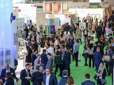 Naturally sourced and sustainably produced nutraceuticals: finding the balance 
