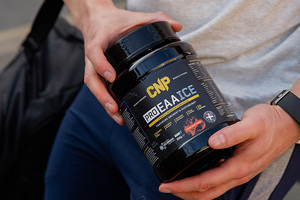 Pro EAA Ice with Sustamine L-Alanyl-L-Glutamine offers optimal hydration