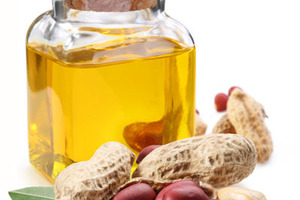 Removal of solvents from oil and fat samples