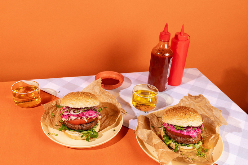 Revyve’s egg replacement for plant-based burgers debuts at IFT FIRST 2024