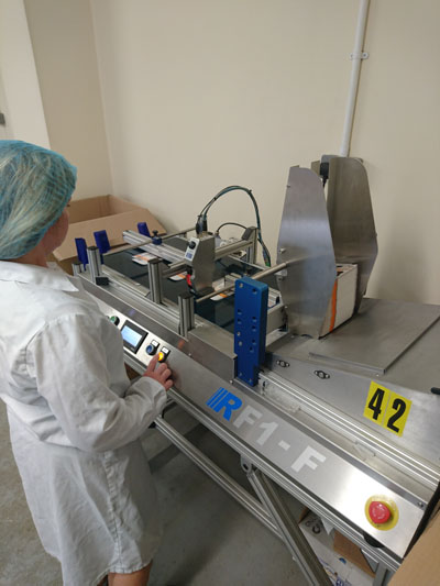 RF1-F coder brings big benefits to small batch supplement manufacturer
