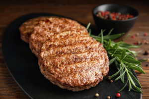 Survey finds six in ten UK shoppers willing to buy hybrid meat products if taste and price meet expectations