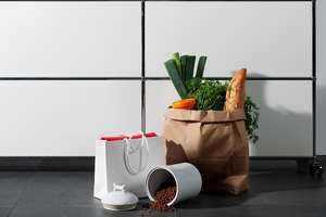 Symrise reveals dry pet food production facility in France