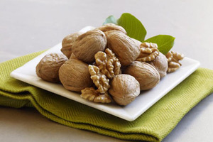 UCLA research suggests walnuts may improve memory
