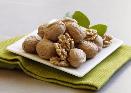 UCLA research suggests walnuts may improve memory