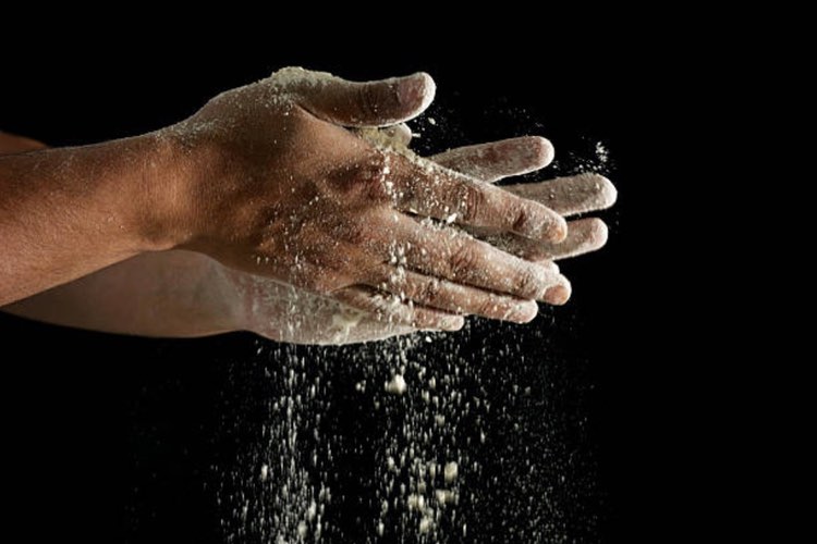 UK government asks whether to fortify flour with folate