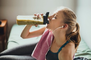Vitafoods Europe: Glanbia debuts low viscosity oat drink