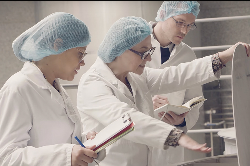 Watch: Introducing Alland & Robert